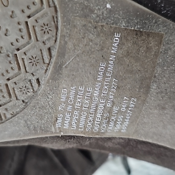 So open toe brown  suede heeled shoe 7.5 M with  cutouts - Picture 9 of 13